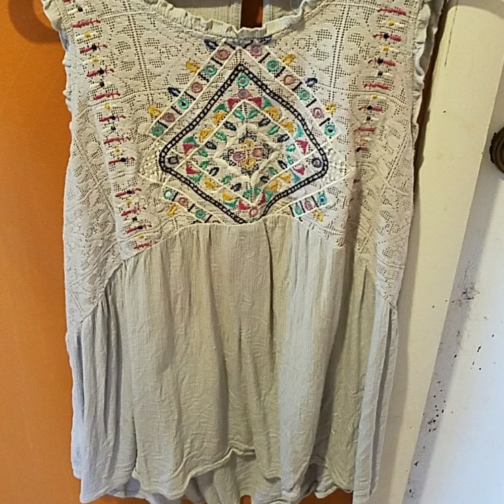 Really cute spring tank top